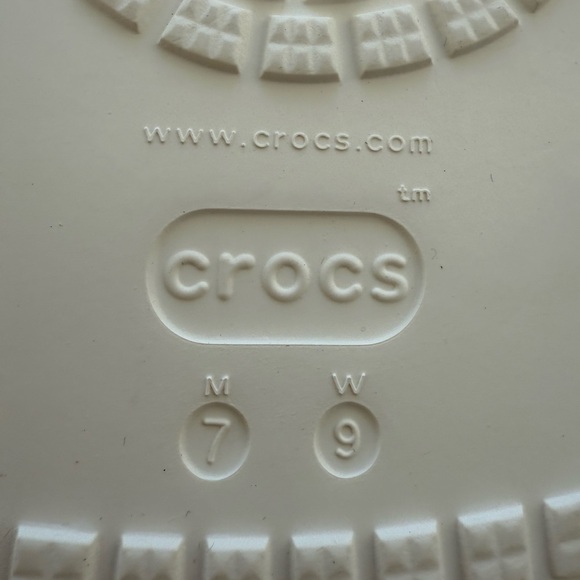 CROCS Platform Mega Crush Mens 7 / Women 9 Classic Crush Clog Sandals Shoes - Picture 4 of 5